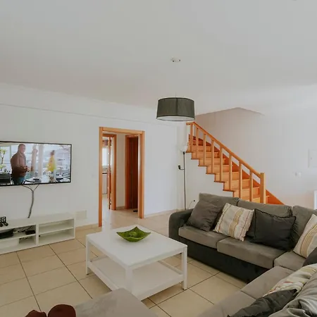 Holiday home 105 - A Vivenda Atouguia Da Baleia