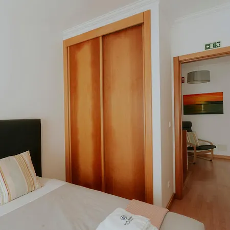 Casa vacanze 105 - A Vivenda Atouguia Da Baleia